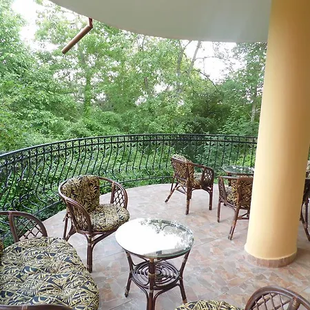 Hotel Park Kamchia 2*